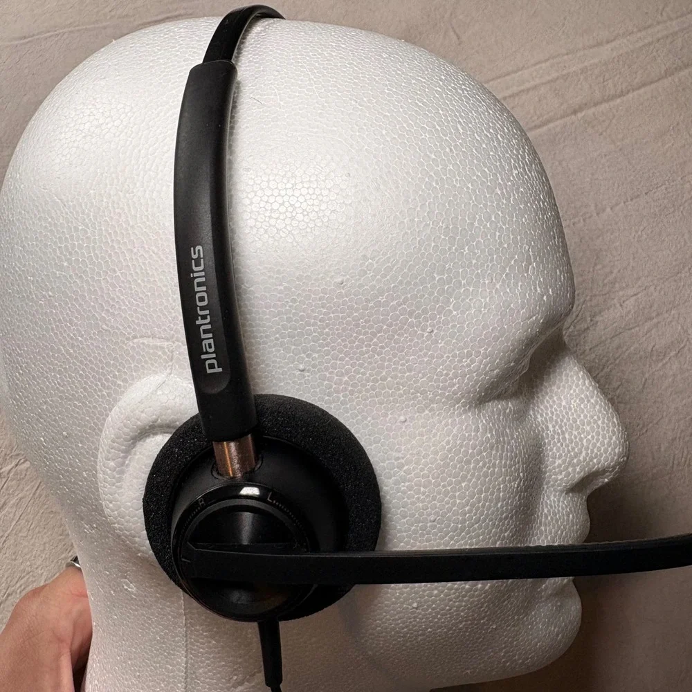 Poly Blackwire‎ 3325 Wired Stereo Headset Black Over-the-Head with Boom Mic